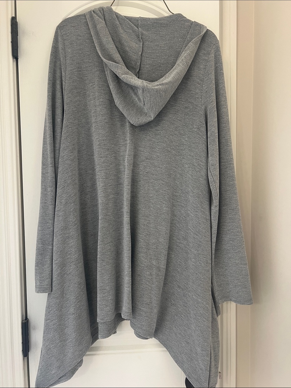 Womens size medium. Cable & Gauge - Picture 3 of 3